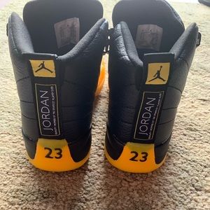 Jordan Retro 12